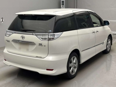 TOYOTA ESTIMA HYBRID