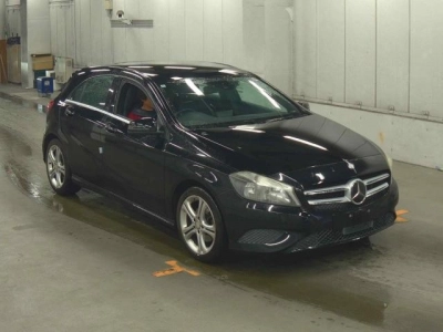 MERCEDES BENZ A CLASS