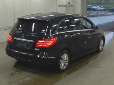 MERCEDES BENZ B CLASS