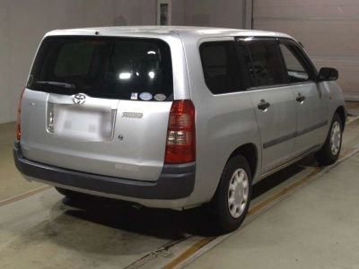 TOYOTA SUCCEED VAN