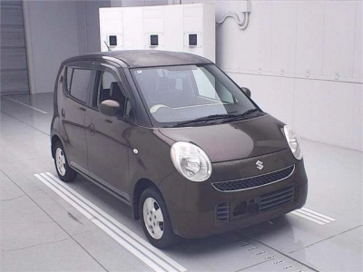 SUZUKI MRWAGON