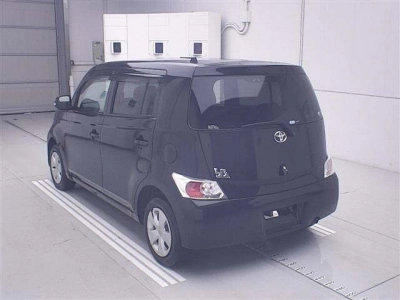 TOYOTA BB