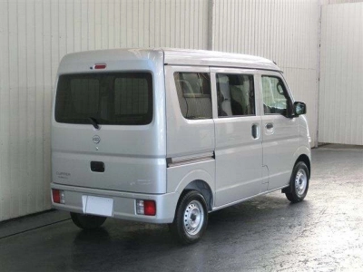 NISSAN CLIPPER