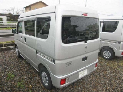 NISSAN NV100 CLIPPER