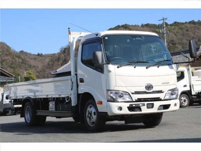 TOYOTA DYNA