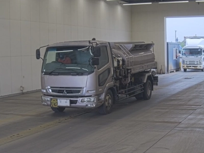 MITSUBISHI FUSO FIGHTER