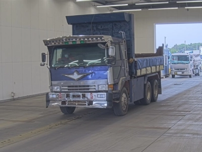 MITSUBISHI FUSO SUPER GREAT