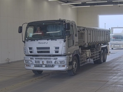 ISUZU GIGA