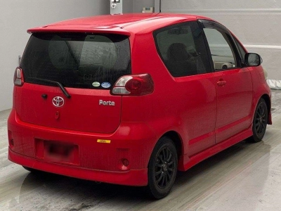 TOYOTA PORTE