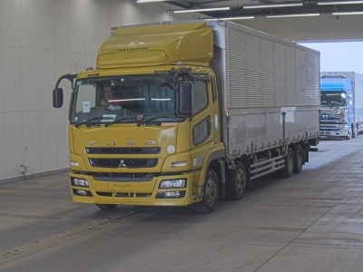 MITSUBISHI FUSO SUPER GREAT