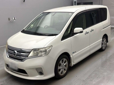 NISSAN SERENA