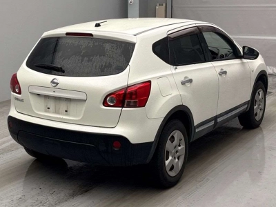 NISSAN DUALIS