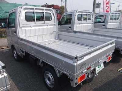 NISSAN CLIPPER