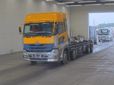 NISSAN DIESEL (UD) QUON