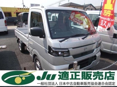 NISSAN CLIPPER