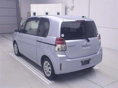 TOYOTA SPADE