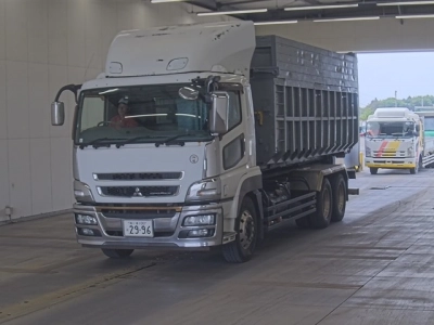 MITSUBISHI FUSO SUPER GREAT