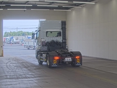 MITSUBISHI FUSO SUPER GREAT