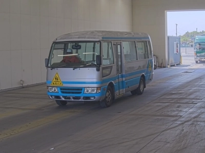 MITSUBISHI FUSO ROSA