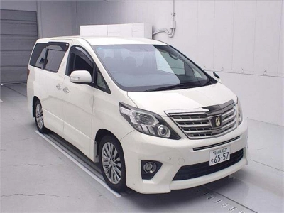 TOYOTA ALPHARD