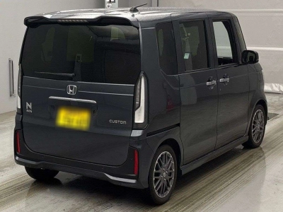 HONDA N BOX CUSTOM