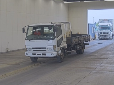 MITSUBISHI FUSO FIGHTER