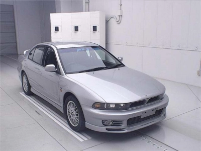 MITSUBISHI GALANT