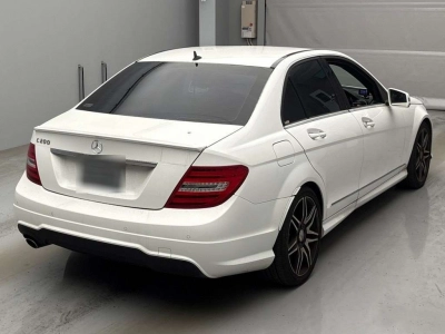 MERCEDES BENZ C CLASS
