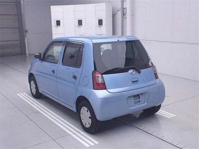 DAIHATSU ESSE