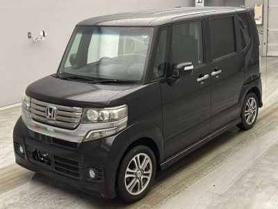HONDA N BOX CUSTOM