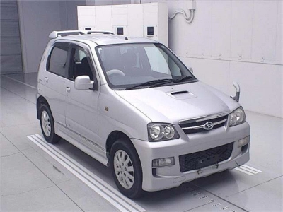 DAIHATSU TERIOS KID