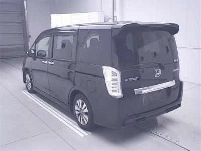 HONDA STEPWGN SPADA