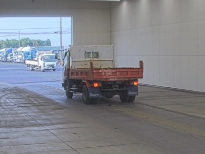 MITSUBISHI FUSO FIGHTER