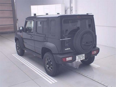SUZUKI JIMNY NOMADE