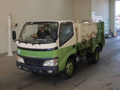 TOYOTA DYNA