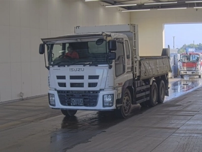 ISUZU GIGA