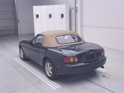 MAZDA ROADSTER
