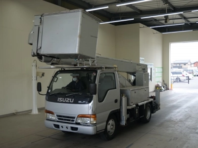 ISUZU ELF