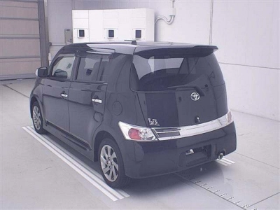 TOYOTA BB