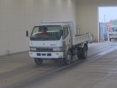 MITSUBISHI FUSO FIGHTER MIGNON