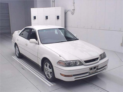 TOYOTA MARK II