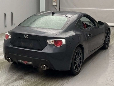 TOYOTA 86