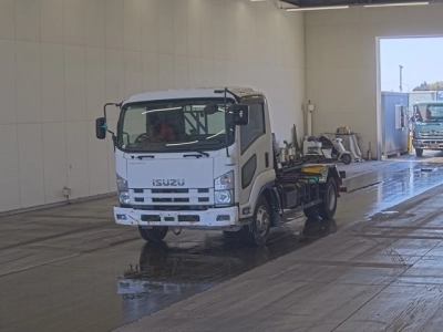 ISUZU FORWARD
