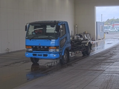 MITSUBISHI FUSO FIGHTER