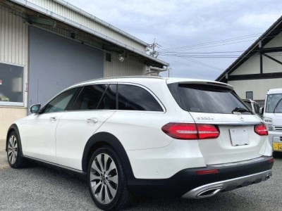MERCEDES BENZ E-CLASS ALL-TERRAIN