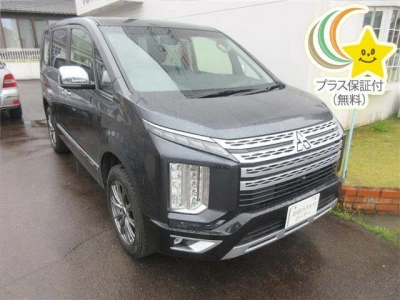 MITSUBISHI DELICA D:5