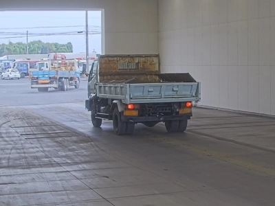 MITSUBISHI FUSO FIGHTER MIGNON