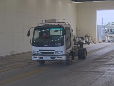 ISUZU FORWARD