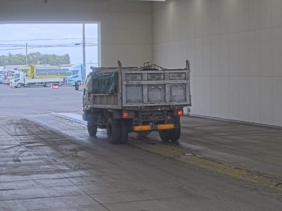 MITSUBISHI FUSO FIGHTER MIGNON