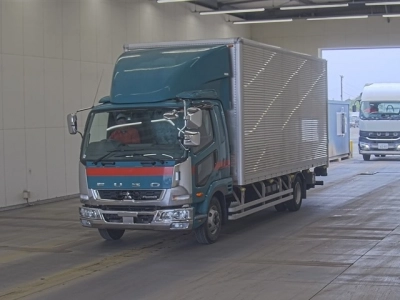 MITSUBISHI FUSO FIGHTER